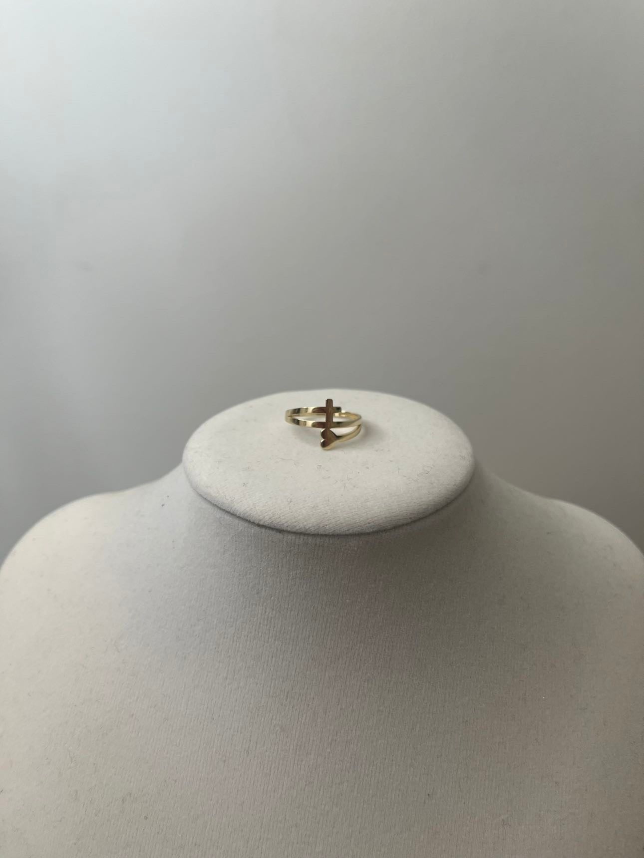 14k Gold Cross Ring