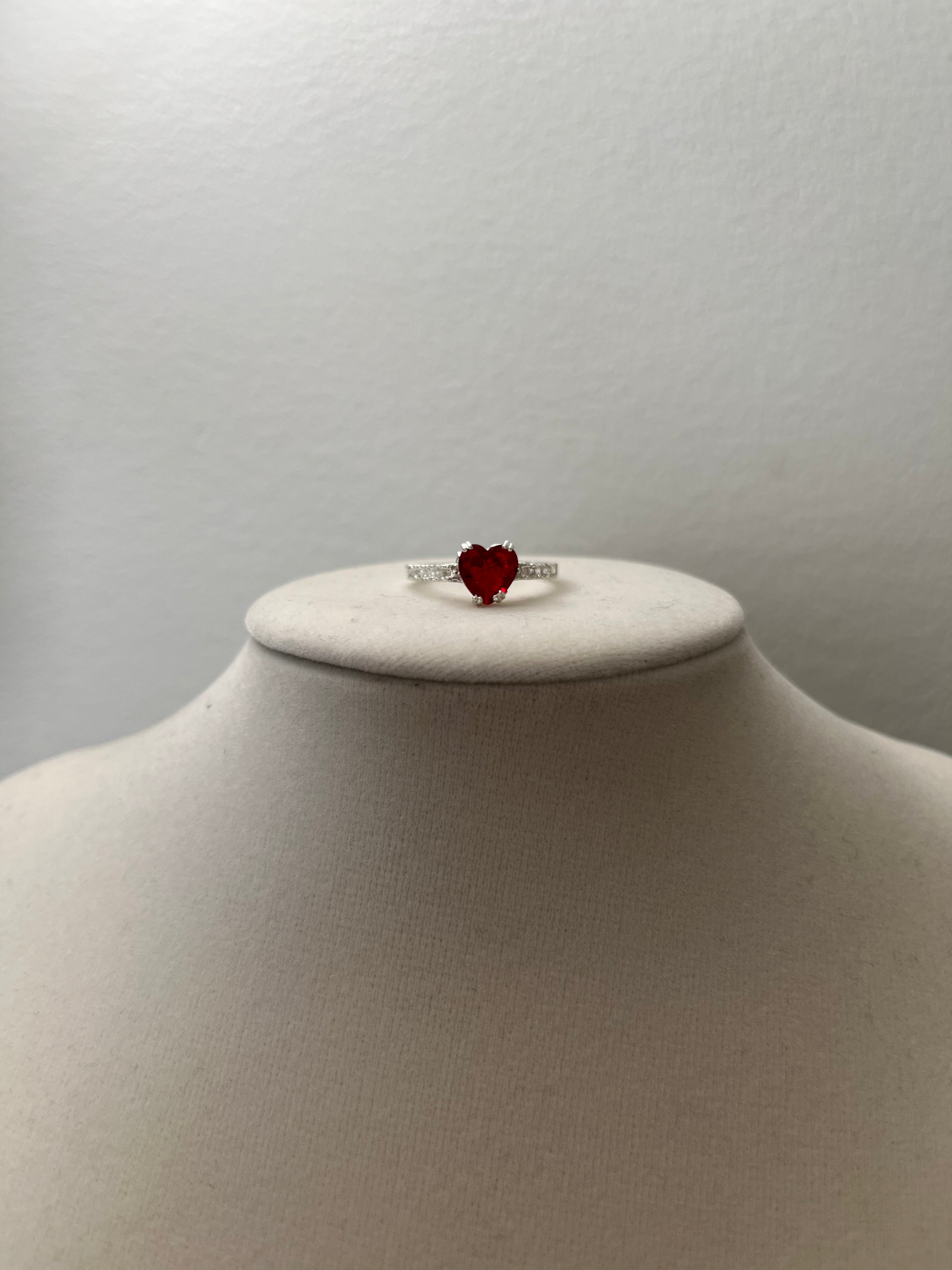silver heart ring